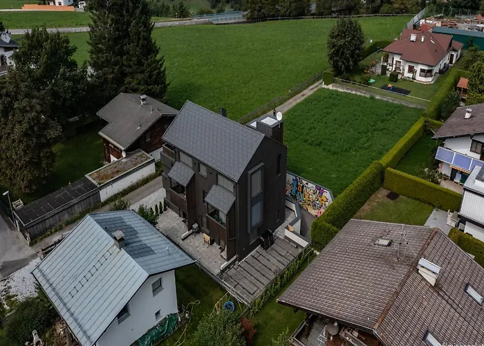 In Near Lift, Cleaning Included